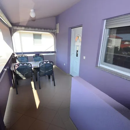 Brandis Apartment