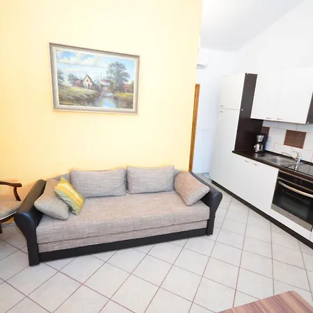 Brandis Apartment *