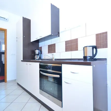 Brandis Apartment